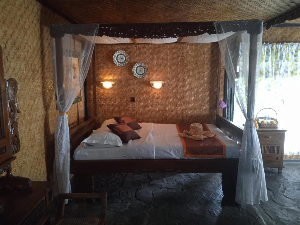Yoschi'S Hotel Bromo Ngadisari 외부 사진